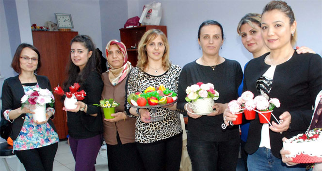 Bitlisteki kadınlar Osmanlı el sanatlarını yaşatıyor